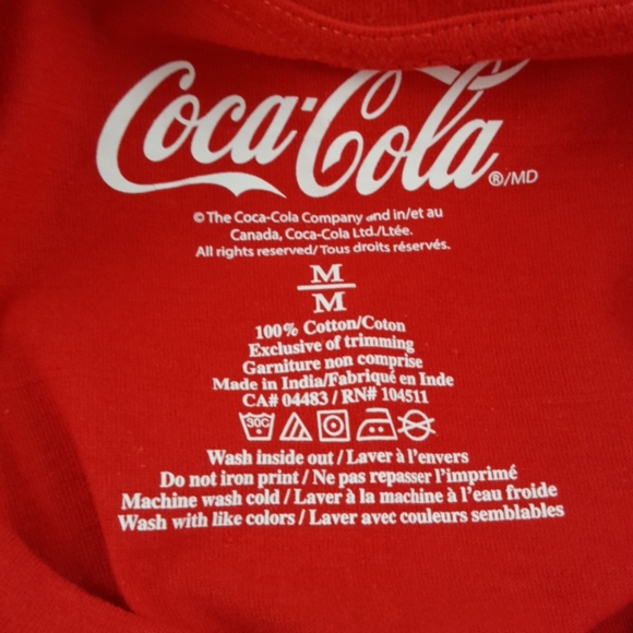 3/$30💥 Coca-Cola Logo Graphic Tee Sequins T-shirt, NWOT - Picture 7 of 7